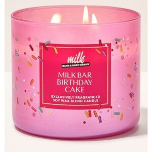 Milk Bar Birthday Cake Candle by Bath & Body Works. Limited edition! Brand new!